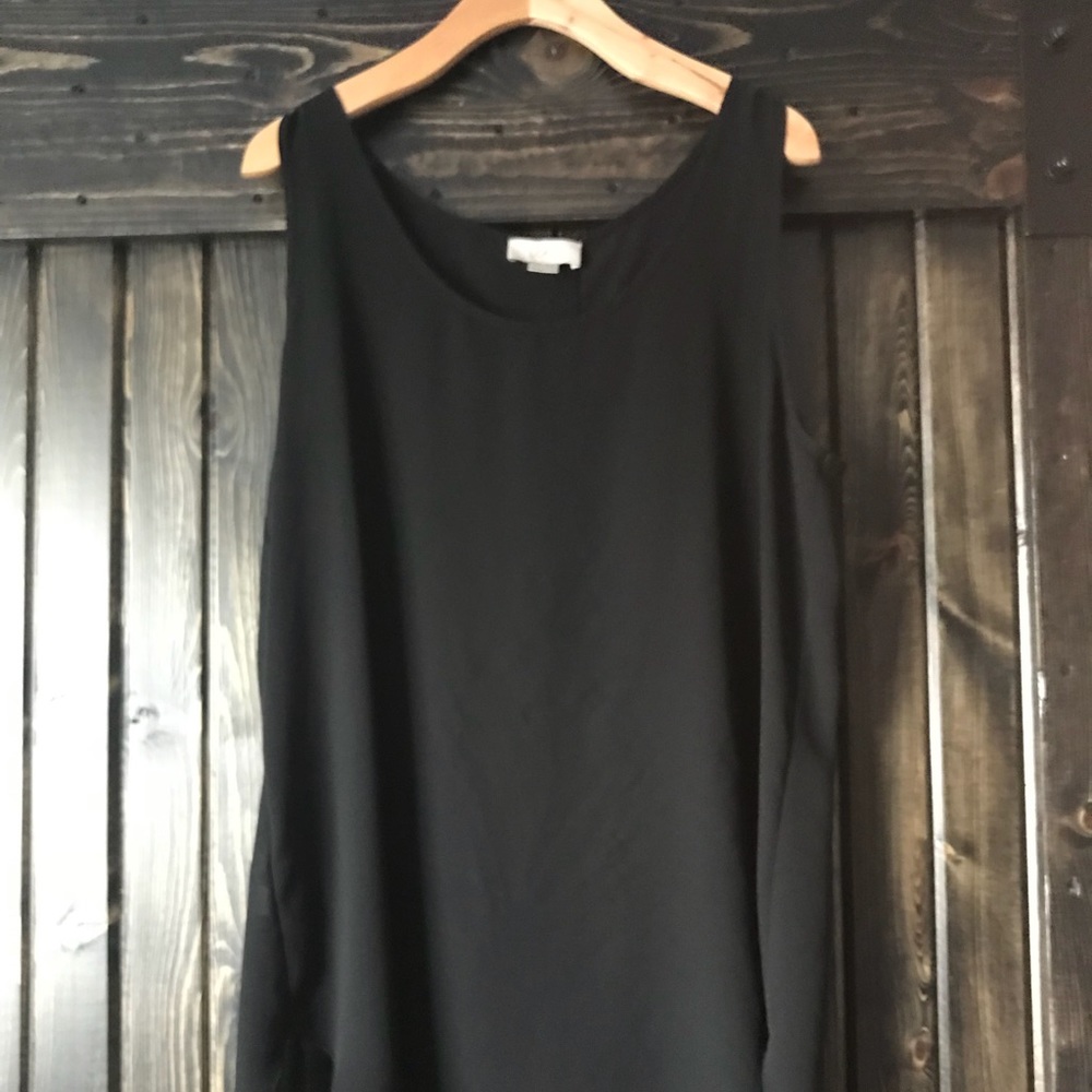 Loft button back Tank
